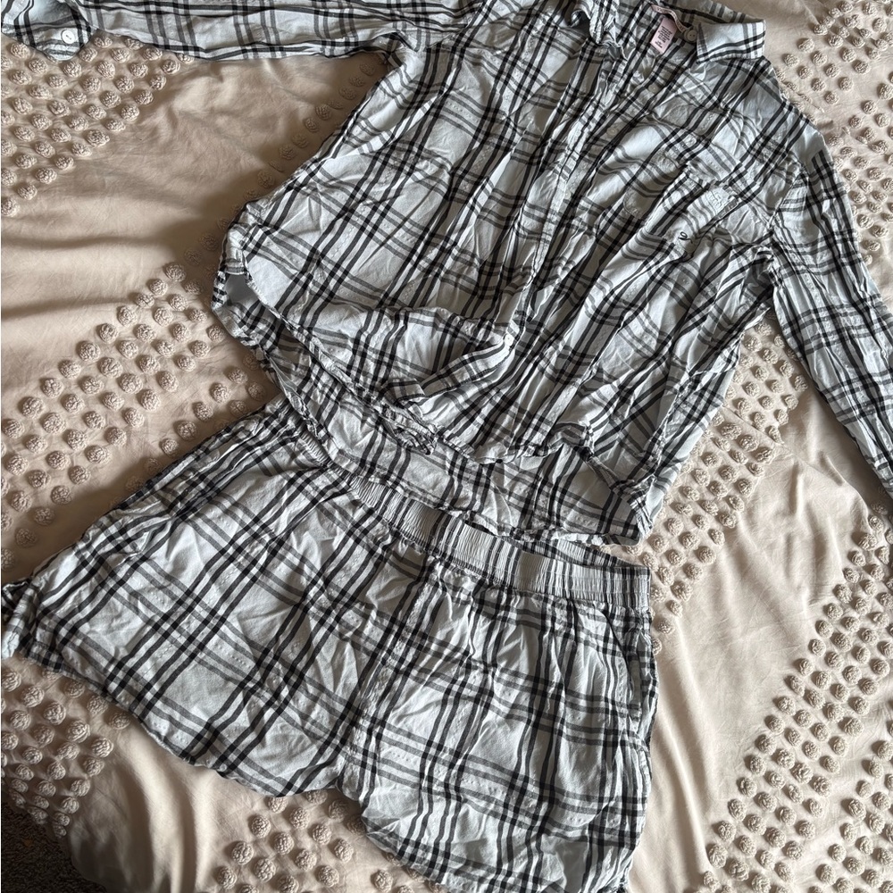 Victoria's Secret Black and White Plaid Pajama Set